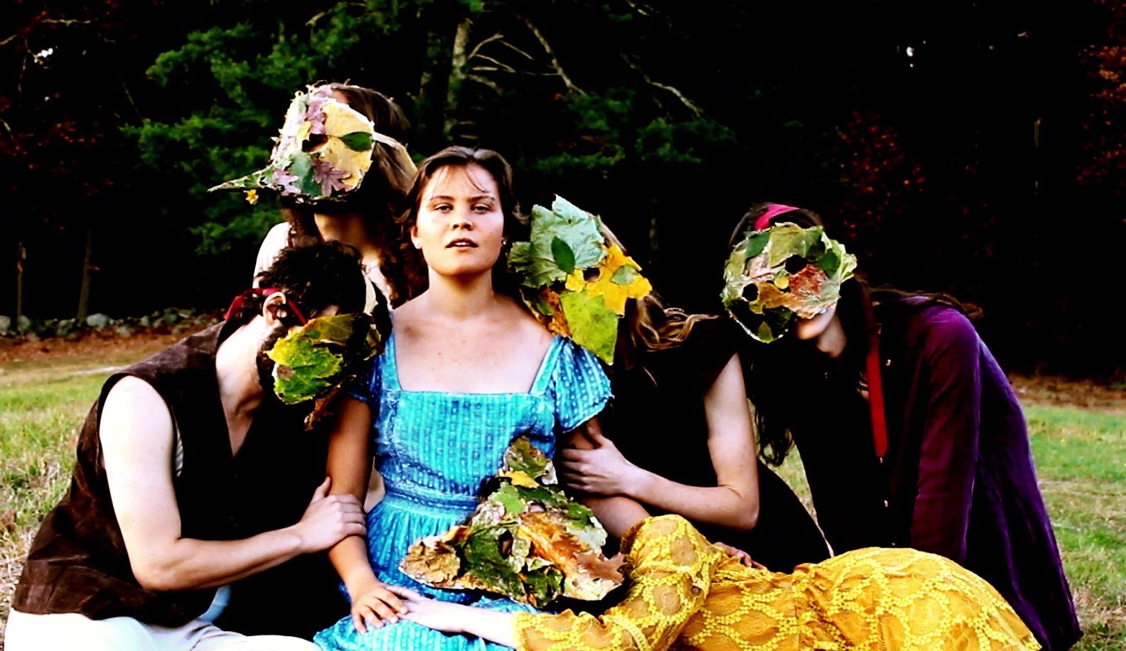 Black & White Picture of Vanessa Hale singing passionately while playing the piano outdoors